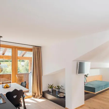 Theo By Interhome *
